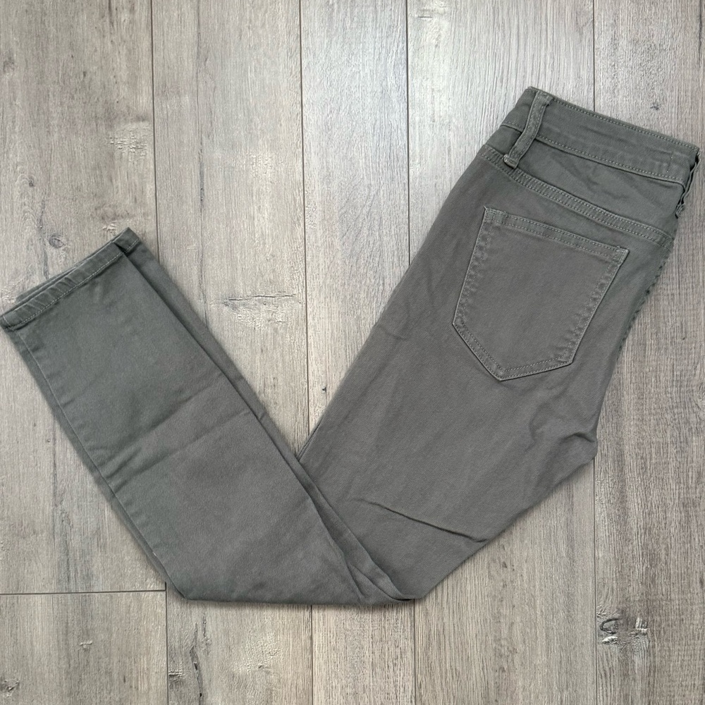 Green Grey Skinny Capri Jeans with Distressed Details